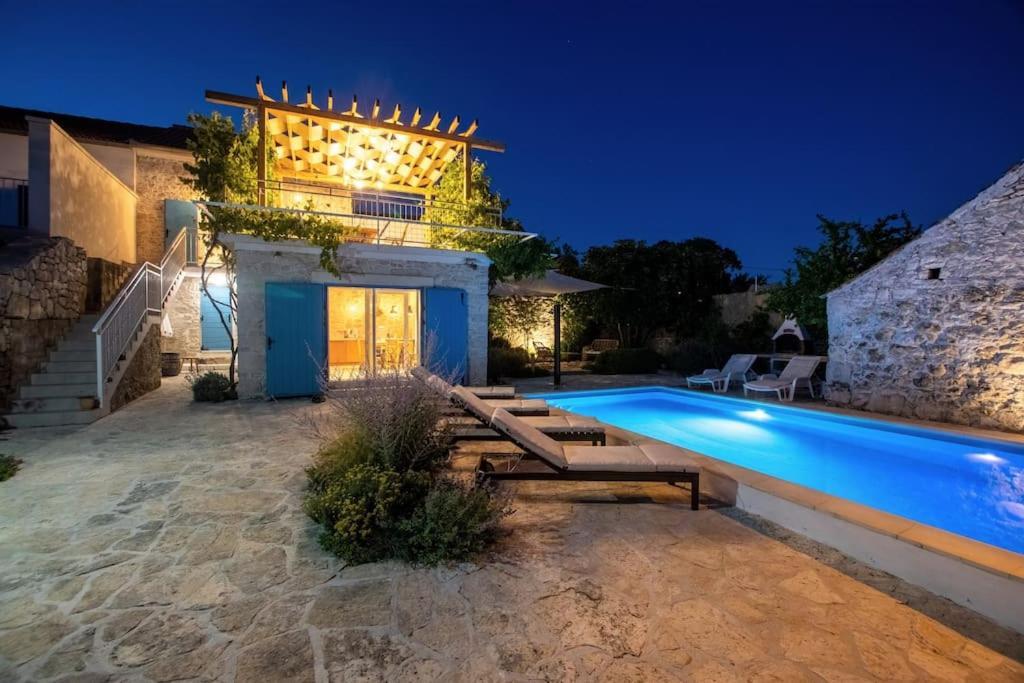 Stone House Kula Milica Villa Mala Cista Ngoại thất bức ảnh